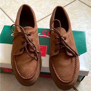 NWT Easy Spirit Outdoors Casual Womens Brown Lace Up Shoes Size 9